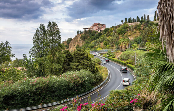 Ummeldung eines ausländischen Führerscheins nach dem Umzug nach Italien