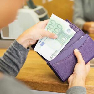 Ein Bankkonto in Italien eröffnen: Warum es beim Hauskauf sinnvoll ist